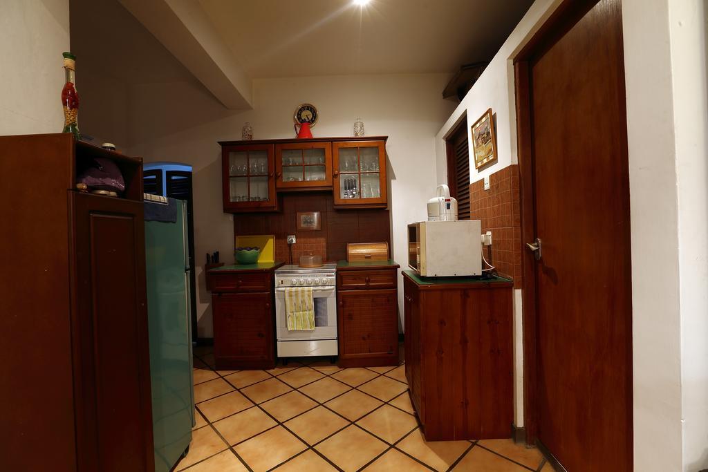 Banda Casa, קנדי מראה חיצוני תמונה