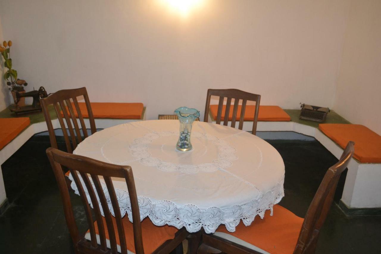 Banda Casa, קנדי מראה חיצוני תמונה